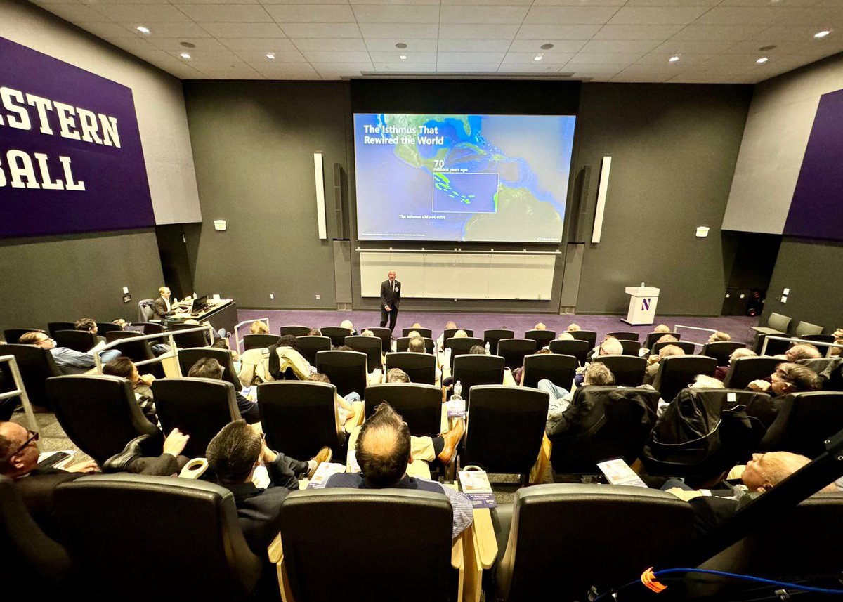 thepanamacanal's tweet image. The Panama Canal enables global trade by shortening routes by up to 8,000 nautical miles and connecting 1,920 ports. At @InfoNUTC, Dr. Ricaurte Vásquez highlighted how innovation and strategy sustain the Canal’s contribution to 6% of maritime trade. @NorthwesternU #Patterson2025…
