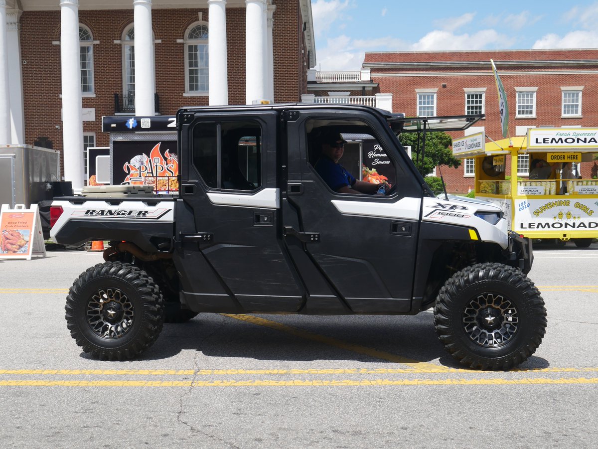 🌸 The Blooming Festival is almost here! 🌸

Our town crews are working hard behind the scenes to get everything ready before the crowds roll in. From setting up stages and tidying the streets to getting the police cars parade-ready, we’re making sure this weekend is safe, fun,