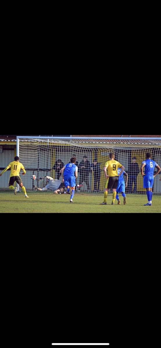 24/25 ⚽️ ✅ 

40 appearances 
5 MOTM 👀
7 Pen saves ⛔️🧤

Unfortunate to not get promotion. Looking forward to seeing what next season brings.