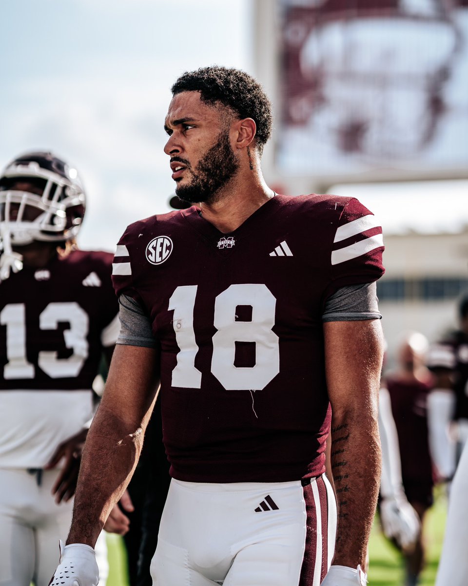 Dawgs &gt; fishy #HailState #Gthom