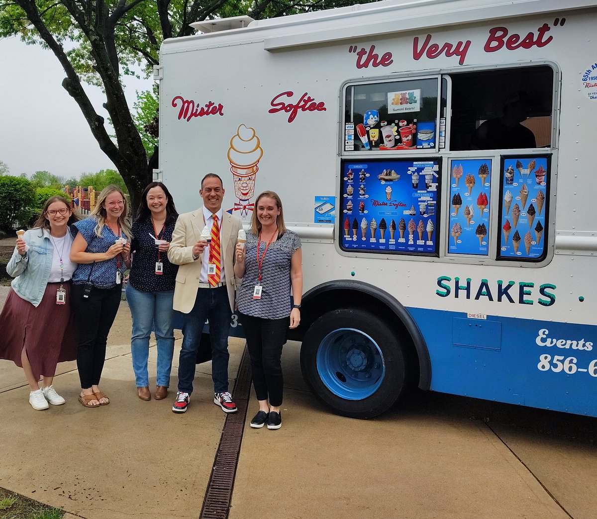 Tinc Road Elementary School (@tincroadschool) on Twitter photo It's a <a href="/MrSofteeNJ/">MrSofteeNJ</a> kind of day! Thank you to the <a href="/PtoTinc/">Tinc Road PTO</a> for ending our Teacher Appreciation Week with a Ice Cream treat for our Teachers and Staff! <a href="/markdgrilo/">Mark D. Grilo</a> <a href="/DaniMarangon1/">Dani Marangon</a> It's a <a href="/MrSofteeNJ/">MrSofteeNJ</a> kind of day! Thank you to the <a href="/PtoTinc/">Tinc Road PTO</a> for ending our Teacher Appreciation Week with a Ice Cream treat for our Teachers and Staff! <a href="/markdgrilo/">Mark D. Grilo</a> <a href="/DaniMarangon1/">Dani Marangon</a>