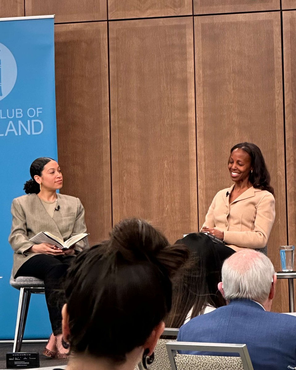CleveFoundation's tweet image. In conversation with Kortney Morrow, Anisfield-Wolf Book Awards program director, at @TheCityClub, Sarah Elizabeth Lewis discussed The Unseen Truth, an AWBA Finalist selection, and how visual tactics have long secured a regime of racial hierarchy.