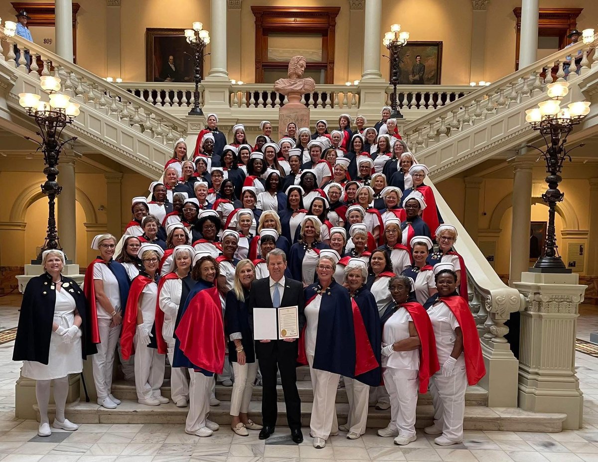 Piedmont is proud to celebrate our local Nurse Honor Guards and the dedicated nurses who took part in a historic ceremony at the Georgia State Capitol on May 6, 2025! Alongside 90 nurses from across the state, our heroes stood tall as the Georgia Nurse Honor Guard received a