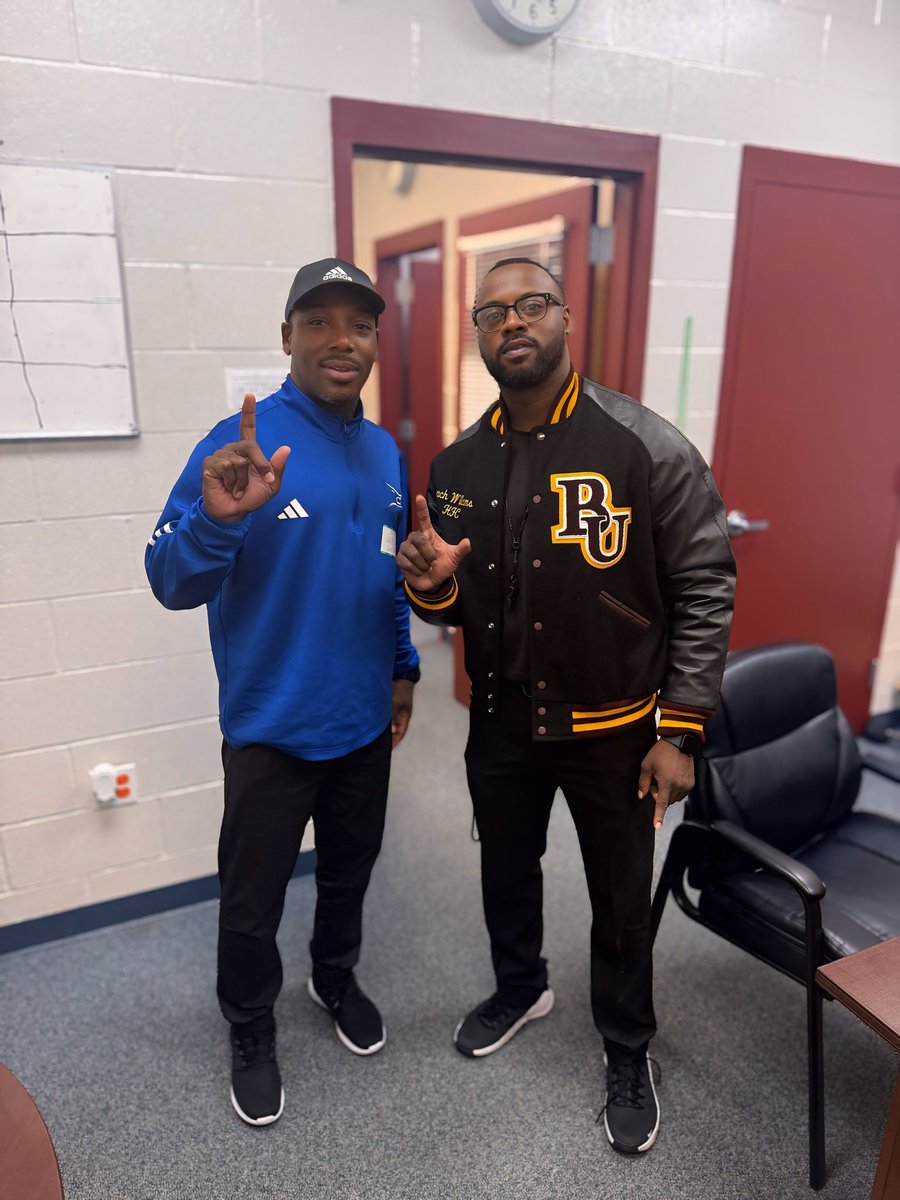 United Timberwolves 🏈 (@bmtunitedftbl) on Twitter photo Big thanks to Coach Moten from <a href="/JavelinaFB/">TAMUK Javelina Football</a> for pulling up to BU, watching our guys work and diving into film. We appreciate you, Coach! See you again soon! Big thanks to Coach Moten from <a href="/JavelinaFB/">TAMUK Javelina Football</a> for pulling up to BU, watching our guys work and diving into film. We appreciate you, Coach! See you again soon!