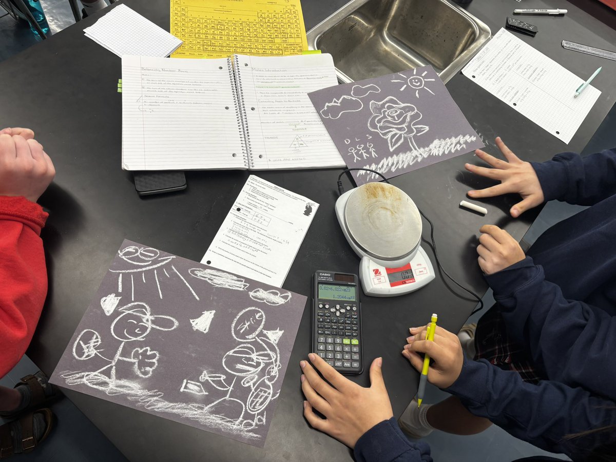 Mr./M. Pisciuneri (@leoanthonyp) on Twitter photo Chalk about moles!!! <a href="/WECDSB/">WECDSB</a> <a href="/UWindsor/">University of Windsor</a> <a href="/uwinscience/">UWindsor Faculty of Science</a> Students in grade 11 Chemistry use chalk to discover the creative aspect behind moles, atoms and molecules. 👨🏽🏫🔬 Chalk about moles!!! <a href="/WECDSB/">WECDSB</a> <a href="/UWindsor/">University of Windsor</a> <a href="/uwinscience/">UWindsor Faculty of Science</a> Students in grade 11 Chemistry use chalk to discover the creative aspect behind moles, atoms and molecules. 👨🏽🏫🔬