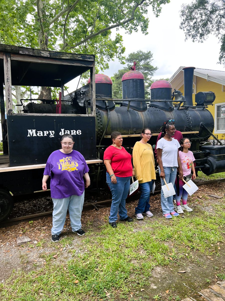 Arcofacadiana1's tweet image. The St. Landry Day Program took a trip to the Louisiana Orphan Train Museum—learning, exploring, and enjoying all this unique piece of history has to offer.🚂🧡

#ArcOfAcadiana #AchieveWithUs #DayProgram #OutAndAbout