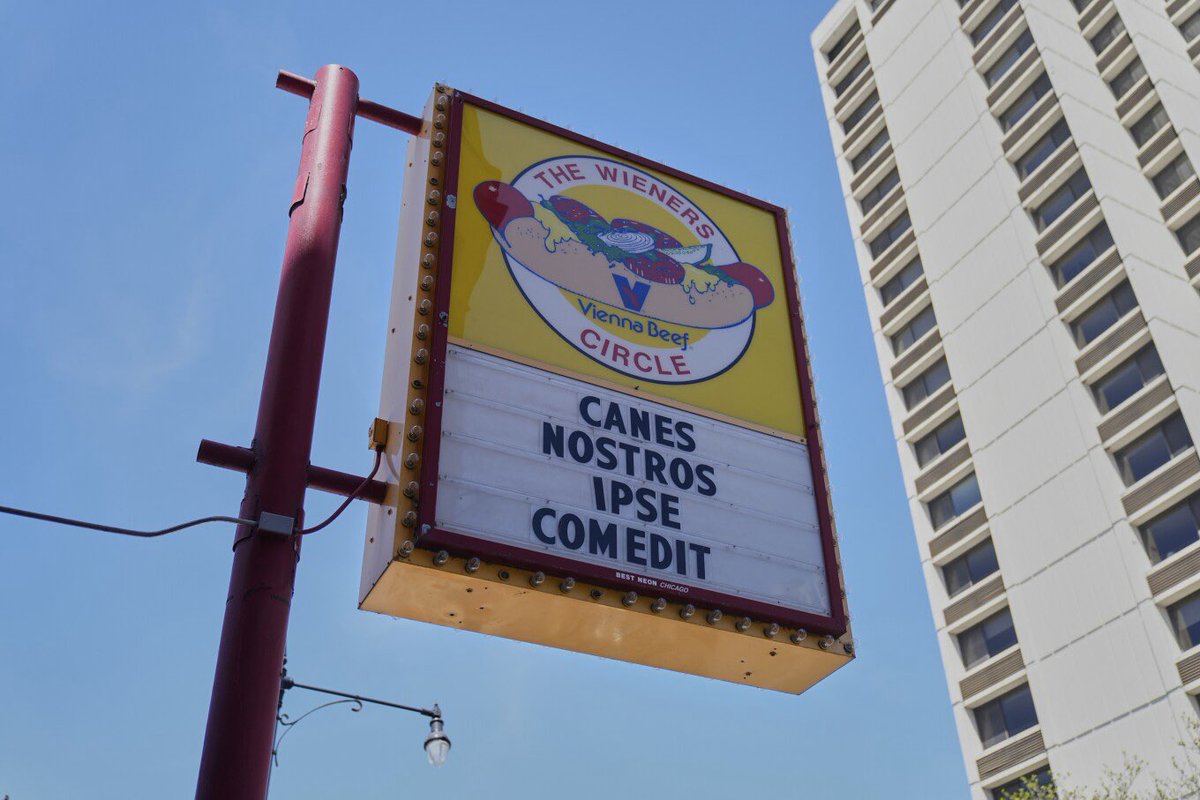 JuliePace's tweet image. 'DA POPE!' Leo XIV's Chicago roots unleash spate of holy humor apnews.com/article/pope-l…