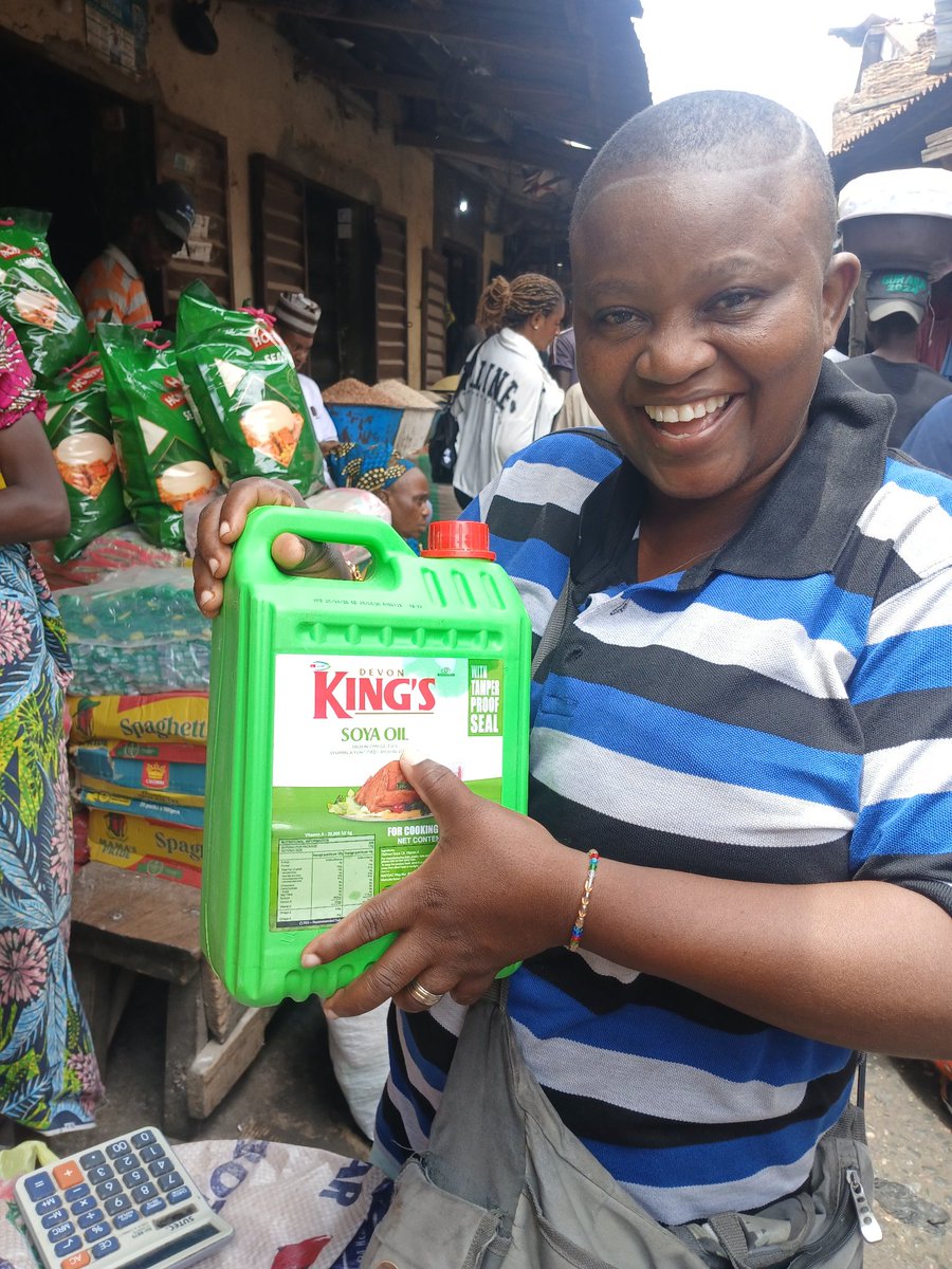 Auntie Esther Ezinne Adaoma G๐ฅฐpepper girl (@mensahestheromo) on Twitter photo Say what!!!!
Kings oil now have Soya oil... A big plus for the brand
#auntieesther of mile12 lagos <a href="/MensahOmolola/">Auntie Esther pepper girl ๐ฅฐ๐๐๐๐</a> Say what!!!!
Kings oil now have Soya oil... A big plus for the brand
#auntieesther of mile12 lagos <a href="/MensahOmolola/">Auntie Esther pepper girl ๐ฅฐ๐๐๐๐</a>