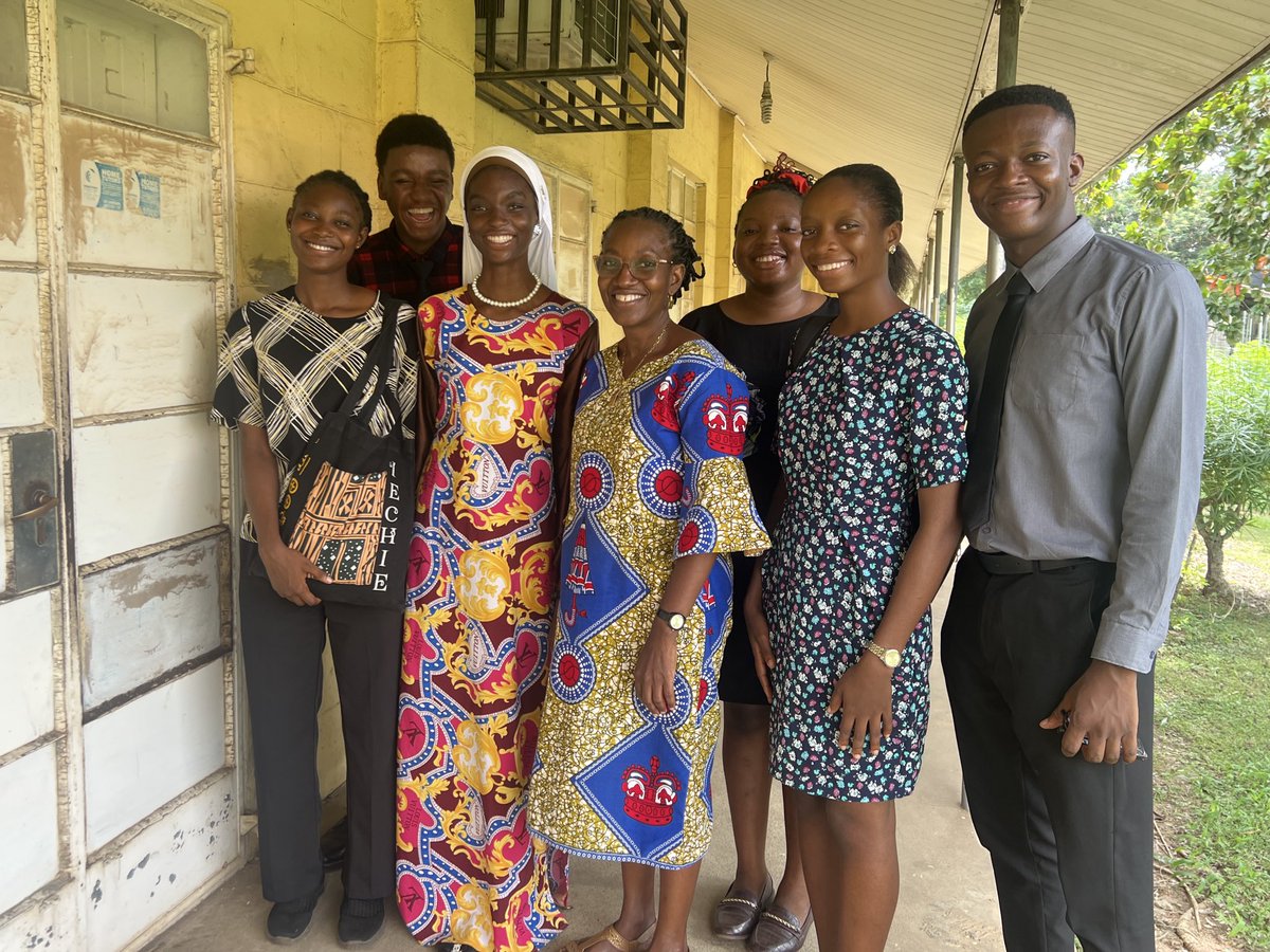 Today, Team Pinnacle met with
-Dean, Faculty of Pharmacy-Prof. Titilayo Fakeye
-President, Alumni Association- Pharm. Toba
-Sub Dean-Dr. Akinniyi Aje
-HOD Pharmaceutics and Industrial Pharmacy- Dr. Akin-Ajani
-Faculty Officer- Mrs. Chinyere Alawode
-Records Officer-Mrs. Adebayor