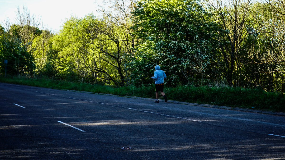 Thehullboy1's tweet image. 18 days to John O groates. Day 39 of running the length of the UK to raise money for mind.

Not going to lie today was the most bog standard run of the challenge. 14 miles along the same road, saw a few cows and uhhh yeah that’s about it.

Next few days will be the same sort of…