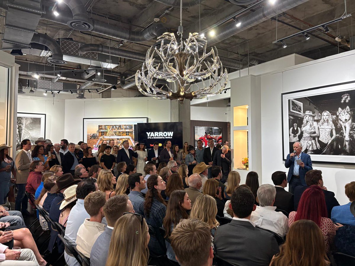 A fantastic evening in Fort Worth, Texas last night for the opening of the impressive new Gold Mountain Gallery with Tusk Ambassador David Yarrow. What a great crowd and so grateful to be able to raise such significant funds for <a href="/tusk_org/">Tusk</a> . David’s generosity knows no bounds!  🙏