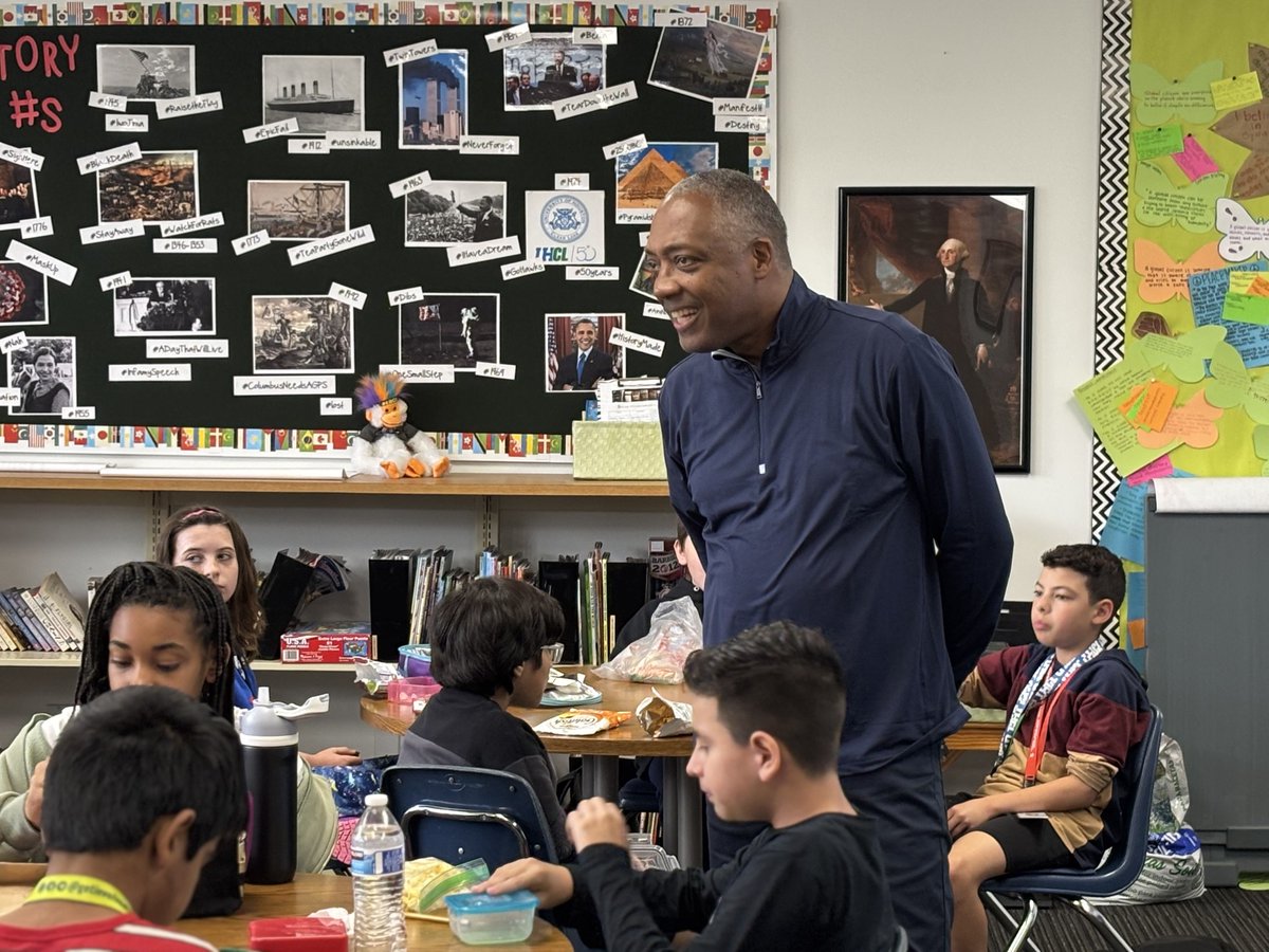 We’re proud to amplify the voices that matter, build trust, and connect our school communities every day. Shoutout to our inspiration, Superintendent Dr. Walter Jackson — the 2024 <a href="/tspra/">TSPRA</a>  Key Communicator honoree! #SchoolCommunicatorsDay #LPLegacy #BestNeverRest