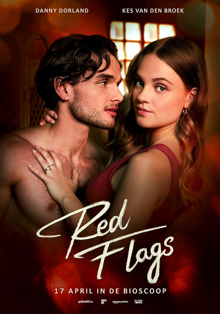 EARCATCH's tweet image. 🎬 Nu in de bioscoop met #audiodescriptie via #Earcatch: Red Flags!

De mysterieuze Fender is té charmant om te negeren. Wanneer de waarheid over hem langzaam ontrafelt moet Sam beslissen: is het echte liefde of is hij haar grootste vergissing?

#IkKijkMeeMetAD #SAVT