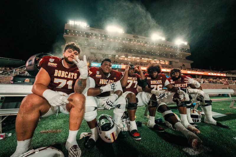#AGTG After a Good Conversation with <a href="/CoachShoeOL/">Jordan Shoemaker</a> I’m thankful to receive an offer from <a href="/TXSTATEFOOTBALL/">Texas State Football</a> #EatEmUp <a href="/GJKinne/">GJ Kinne</a> <a href="/andrewcobus/">Coach Cobus</a> <a href="/AnthonyRandle6/">Anthony Randle</a> <a href="/eddiemilner1/">Coach Mil</a> <a href="/MarshallMavFB/">Marshall Maverick Football</a> <a href="/hammettjason/">Hammett</a> <a href="/Coach_Q23/">Q</a>