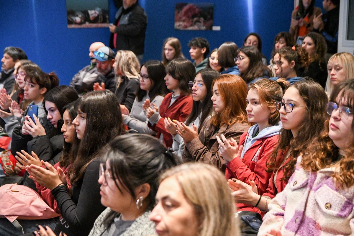 Hoy encabezamos el lanzamiento de la iniciativa denominada “Turismo y Deporte, una alianza estratégica”, a través de la cual buscamos seguir fomentando la sinergia entre ambas ramas en #PuertoMadryn. 

Continuaremos trabajando arduamente junto al sector privado para que el
