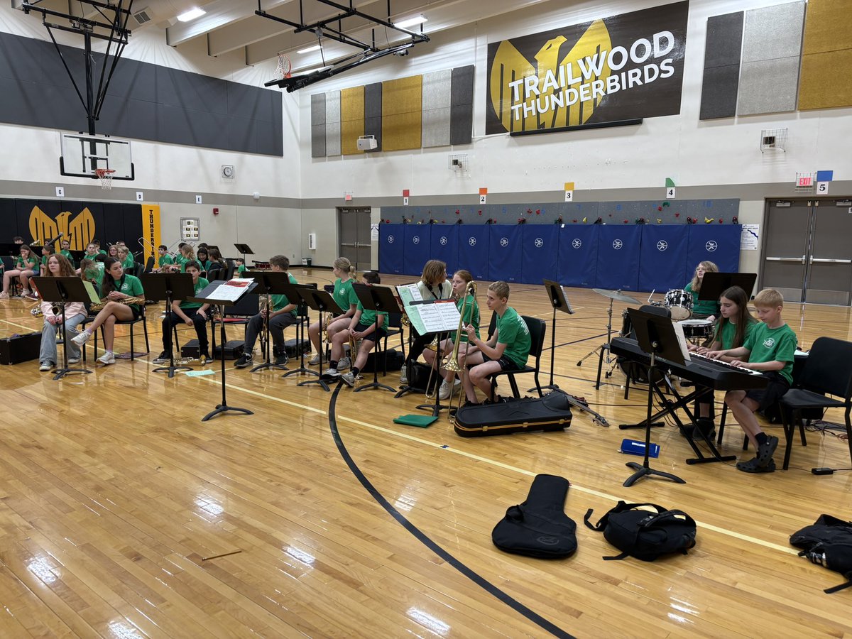 Trailwood Elementary (@trailwoodsmsd) on Twitter photo Getting ready for the 6th Grade Honor and Jazz Band concert <a href="/trailwoodsmsd/">Trailwood Elementary</a>! That’s a lot of talent out there! Getting ready for the 6th Grade Honor and Jazz Band concert <a href="/trailwoodsmsd/">Trailwood Elementary</a>! That’s a lot of talent out there!