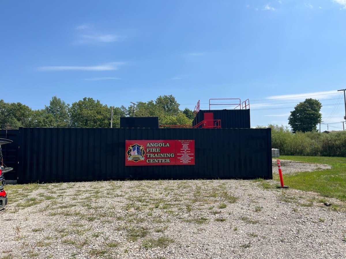 Case Study: How Angola Fire Department Uses Shipping Containers for Live Fire Training: containersalesgroup.com/blog/case-stud…