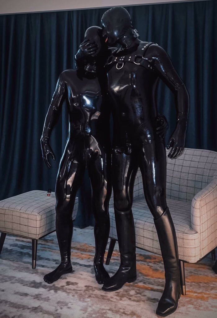 嗨曲一起🚬爆吸r，从爷们彻底沦落成无脑傻逼。🤪👅💦 爆吸流口水雄性展示💪gooning
⬆️私