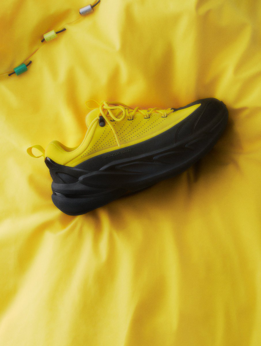 Complex Style tweet media