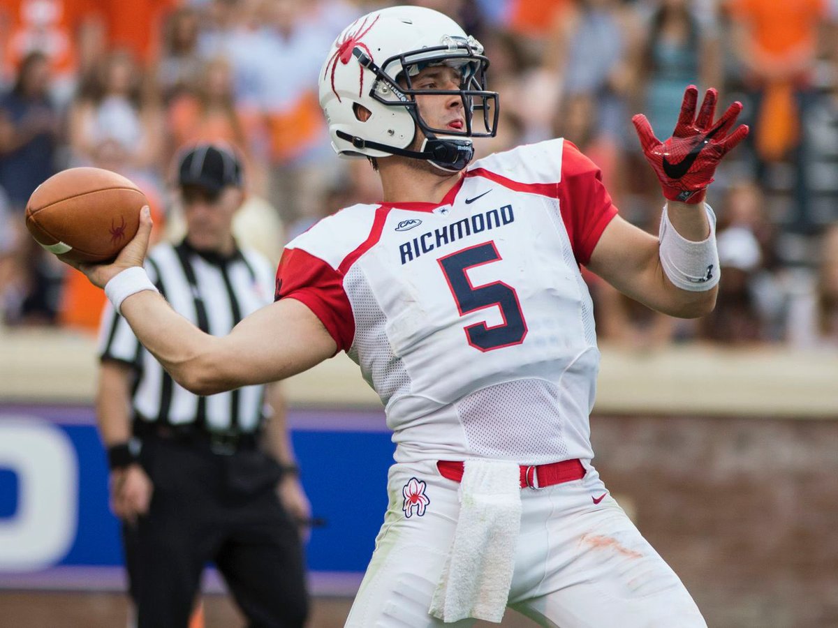 Brody Dawyot (@b_dawyot) on Twitter photo #AGTG After a great throwing session and conversation with <a href="/thejhuesman14/">Jacob Huesman</a>, I am blessed to announce I’ve received my 3rd D1 OFFER from <a href="/Spiders_FB/">Richmond Spiders Football</a>🕷️🕸️#OneRichmond #URHere #GetInTheWeb #BTruQBTraining <a href="/baylintrujillo/">Baylin Trujillo</a> #AGTG After a great throwing session and conversation with <a href="/thejhuesman14/">Jacob Huesman</a>, I am blessed to announce I’ve received my 3rd D1 OFFER from <a href="/Spiders_FB/">Richmond Spiders Football</a>🕷️🕸️#OneRichmond #URHere #GetInTheWeb #BTruQBTraining <a href="/baylintrujillo/">Baylin Trujillo</a>