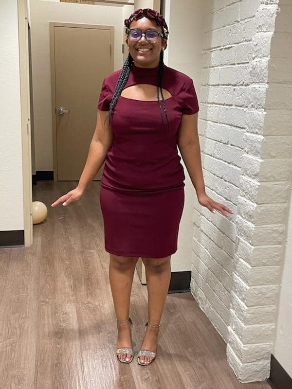 We LOVE the #classof2025! Congratulations to Daniya! She has received scholarships from NAU, UofA, GCU, and ACU! She intends to study Psychology in college! #TakeFlightDV <a href="/DVHSSkyhawks/">Deer Valley Skyhawks</a>