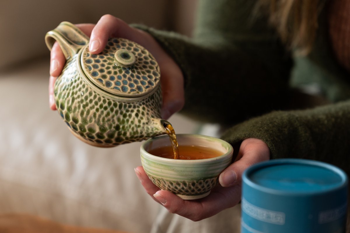 JT Copper "Bee's Knees" craft syrup 🤝 Red Roster Earl Grey tea... A partnership any tea lover would appreciate 😍