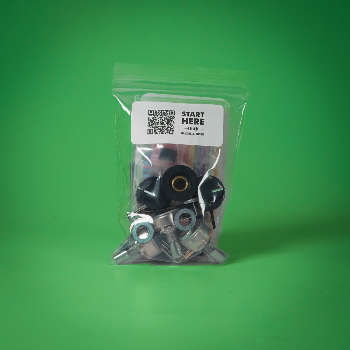 CopperSoundFX's tweet image. NEW! Soft Clip Overdrive DIY kit and bundle out now!
#coppersoundpedals #tubescreamer #overdrive #diykit #breadboarding