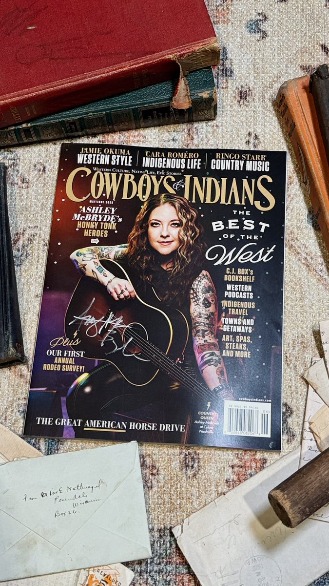 Giveaway! Enter now to win a signed magazine &amp; candle, entries close on May 19th. Enter now: lnk.to/TrybeGiveaway25