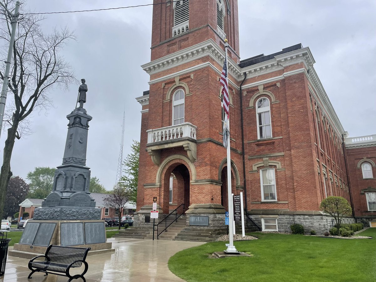 OhioLLCoalition's tweet image. This week, our team completed two more stops on our 88 County tour!
It was great to meet with Commissioners in Fulton and Crawford County, and learn from their experiences with renewable energy.
@ConsEnergyNet