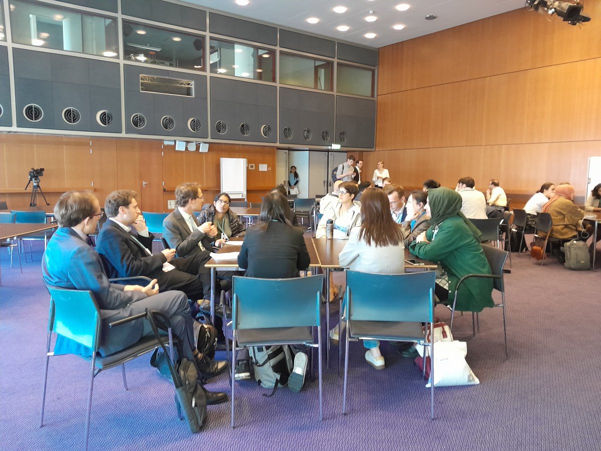 Marta Alonso Peña, PhD (@dramartaalonsop) on Twitter photo How to move from a postdoc position to embrace the challenges of being a new PI?
YIs receiving great advice from great PIs! <a href="/ljpally19/">Laura Pallett</a> <a href="/RautouE/">Rautou Pierre-Emmanuel</a> <a href="/b_maasoumy/">Benjamin Maasoumy</a>
#EASLCongress How to move from a postdoc position to embrace the challenges of being a new PI?
YIs receiving great advice from great PIs! <a href="/ljpally19/">Laura Pallett</a> <a href="/RautouE/">Rautou Pierre-Emmanuel</a> <a href="/b_maasoumy/">Benjamin Maasoumy</a>
#EASLCongress
