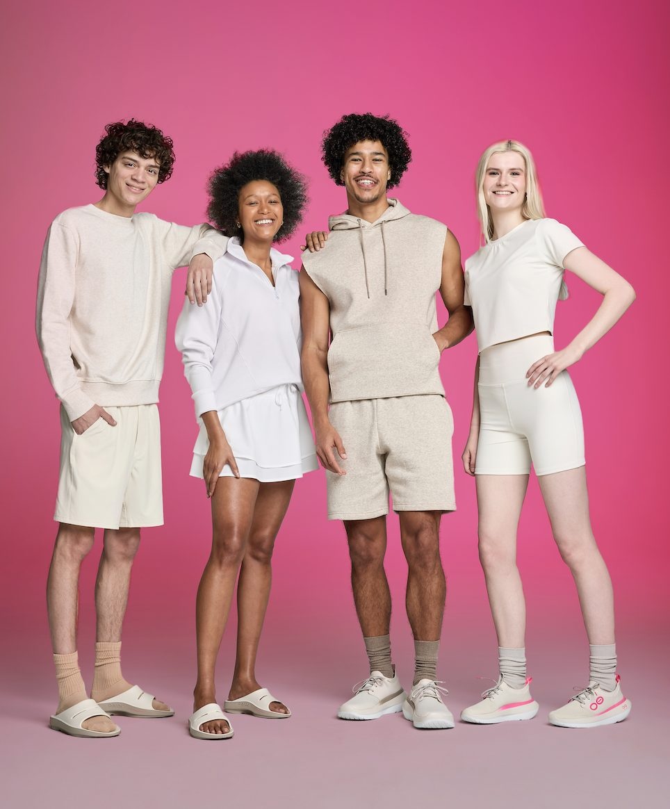 endurancewire's tweet image. Pink power! 💖 @OOFOS celebrates 10 years of Project Pink &amp;amp; has now donated over $5 MILLION to breast cancer research &amp;amp; care globally!

Read more here: endurancesportswire.com/oofos-commemor…

#ProjectPink #OOFOS #BreastCancerAwareness