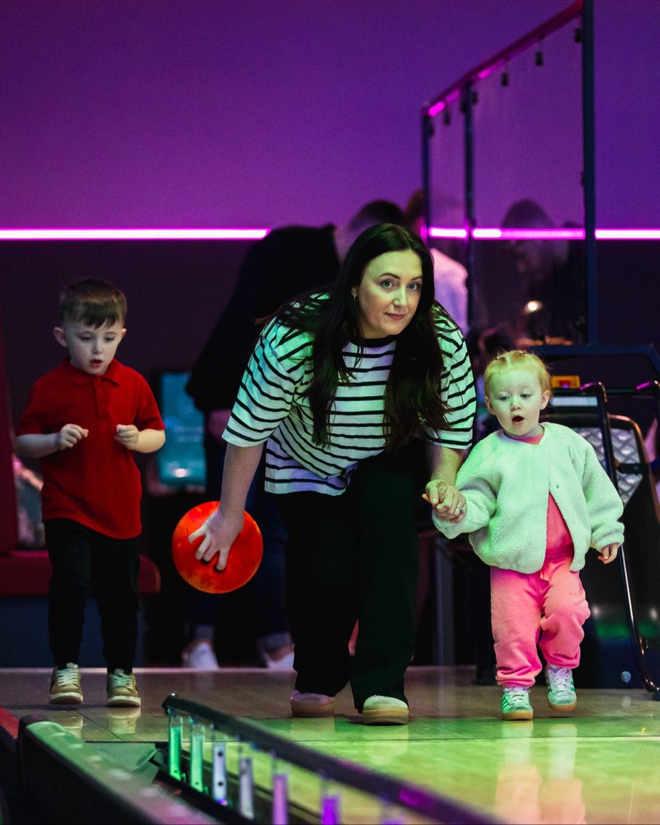 StarCity Birmingham (@starcitycentre) on Twitter photo Strike up some fun with the family at <a href="/Tenpin_Bowling/">Tenpin Bowling</a>! ๐ณ
From friendly competition to arcade laughs and tasty treats, itโs the perfect way to spend some quality time together. Strike up some fun with the family at <a href="/Tenpin_Bowling/">Tenpin Bowling</a>! ๐ณ
From friendly competition to arcade laughs and tasty treats, itโs the perfect way to spend some quality time together.