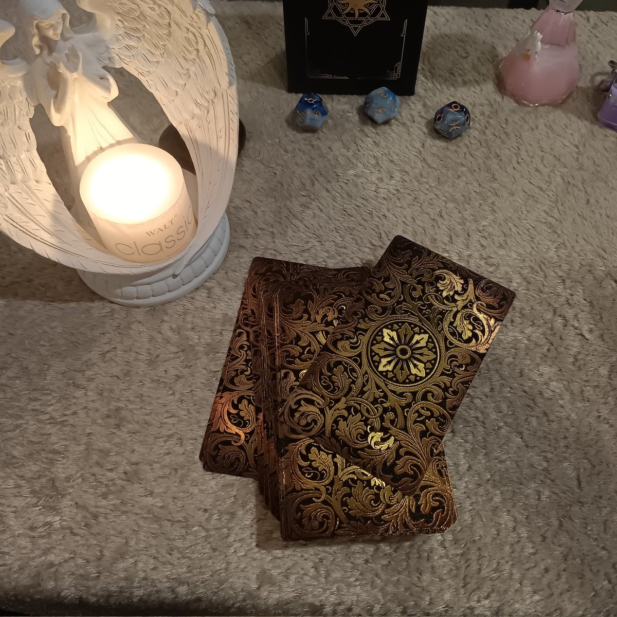 Pink_tarot's tweet photo. #NewProfilePic https://t.co/OAEDzqbLdG