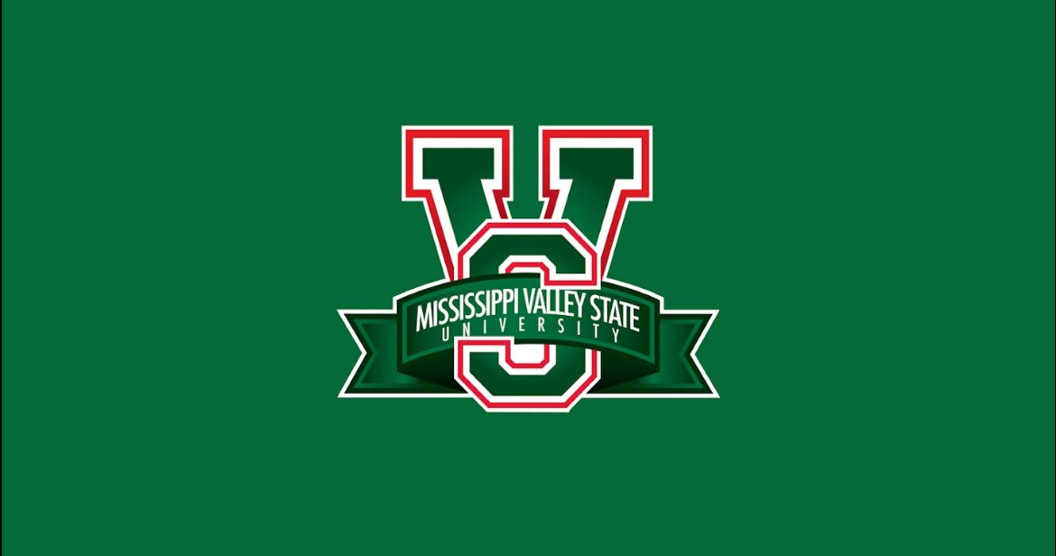 Cory House (@coryhousejr1) on Twitter photo Blessed to receive my 25th D1 Offer From Mississippi Valley State💚❤️<a href="/FCRecruits/">First Choice Recruiting</a> Blessed to receive my 25th D1 Offer From Mississippi Valley State💚❤️<a href="/FCRecruits/">First Choice Recruiting</a>