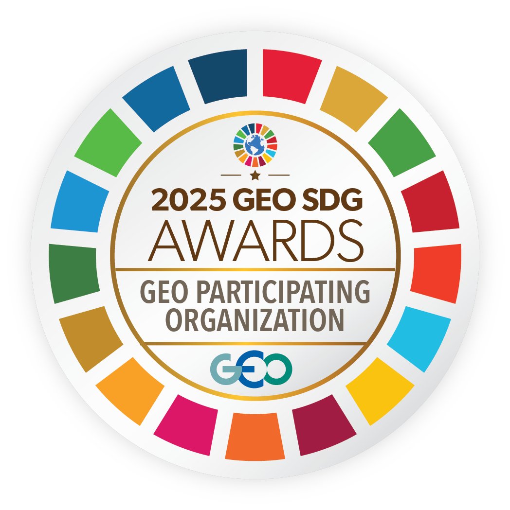 Our 2nd SDG Award Winner is a collaborative project led by <a href="/IIASAVienna/">IIASA</a> blending Earth observations and AI methods to manage coastal litter in Ghana, making it the first country to report on #SDG14.1.1b through citizen science data! 🎉🏆

#Agenda2030