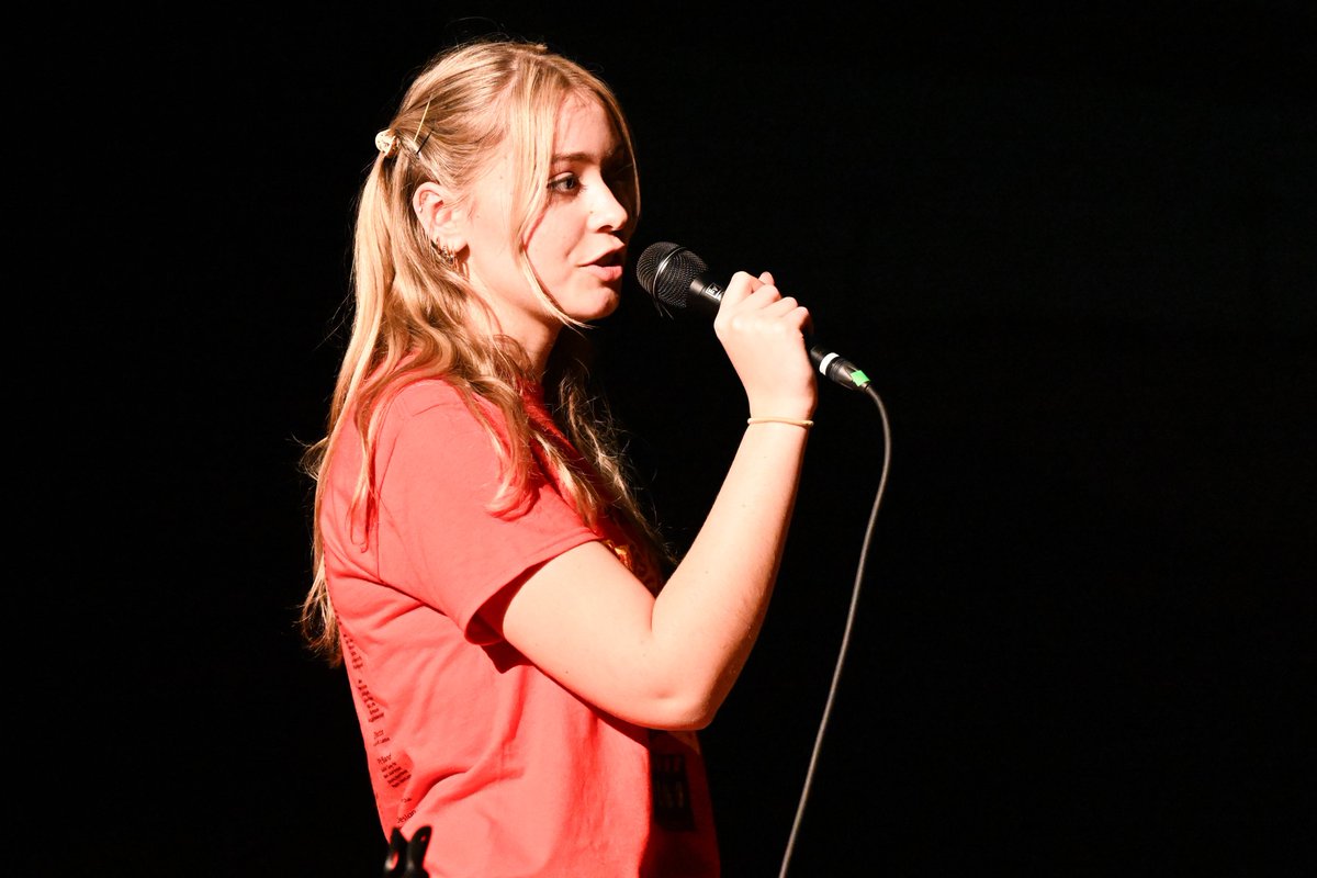 🎬 Showtime 2025: The Stars Are Out Tonight: Songs from the Movies 🌟
A night of music, creativity &amp; student leadership featuring WHS Choirs, solos, &amp; small groups!
Thanks to Art Club, parent volunteers &amp; the Woodridge Music Club for making it all possible! 🎶👏
 #WoodridgeChoir