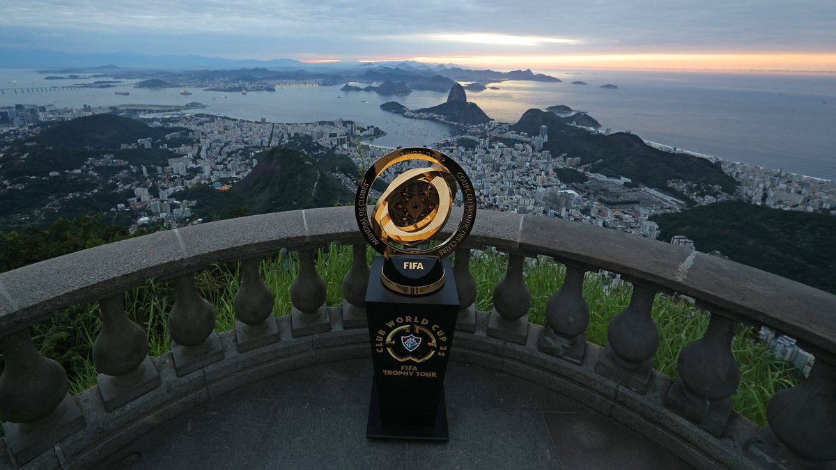 FIFA (@fifacom) on Twitter photo The <a href="/FIFACWC/">FIFA Club World Cup</a> trophy in Rio de Janeiro! 🇧🇷
Fans of <a href="/FluminenseFC/">Fluminense F.C.</a> gathered for the latest stop on the Trophy Tour 🏆 The <a href="/FIFACWC/">FIFA Club World Cup</a> trophy in Rio de Janeiro! 🇧🇷
Fans of <a href="/FluminenseFC/">Fluminense F.C.</a> gathered for the latest stop on the Trophy Tour 🏆