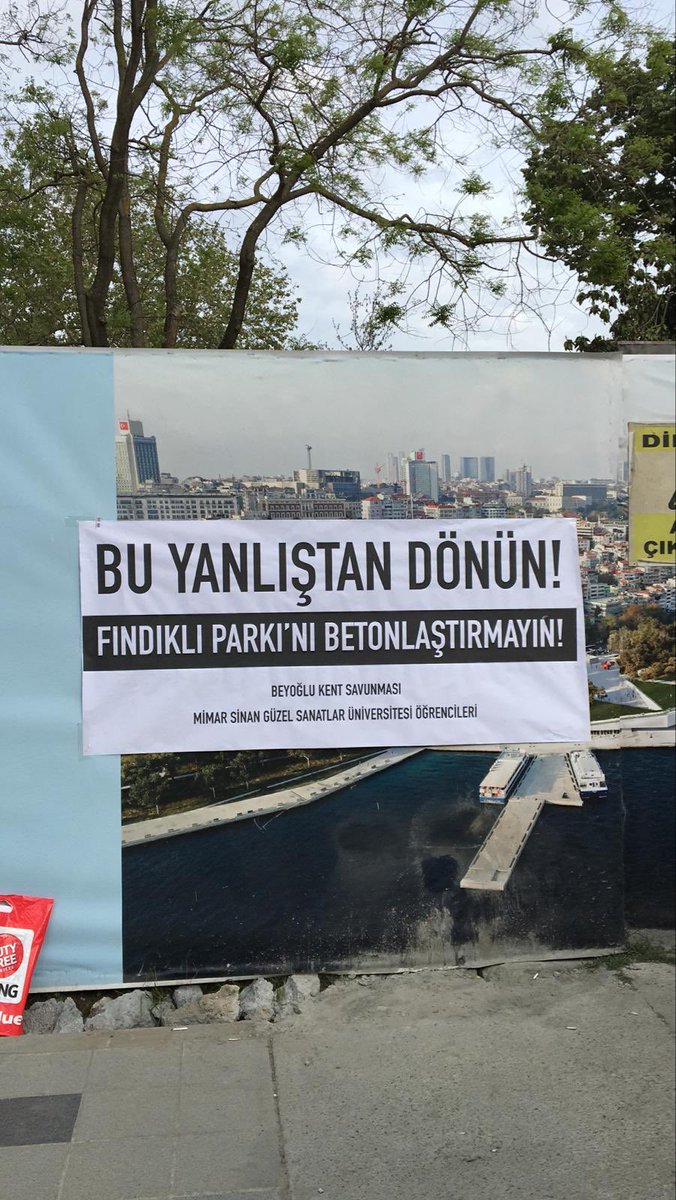 Beyoğlu sakinleri, üniversite öğrencileri ve kent savunucuları olarak Fındıklı Parkı'nın betonlaşmasına karşı sesimizi yükselttik. #FındıklıParktırParkKalacak