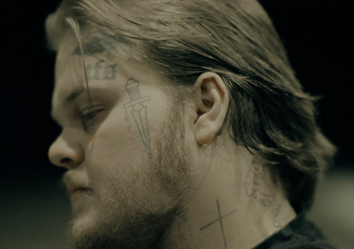 kidd's tweet image. Thousand Yard Stare

open.spotify.com/track/4nbtB11C…

🖤