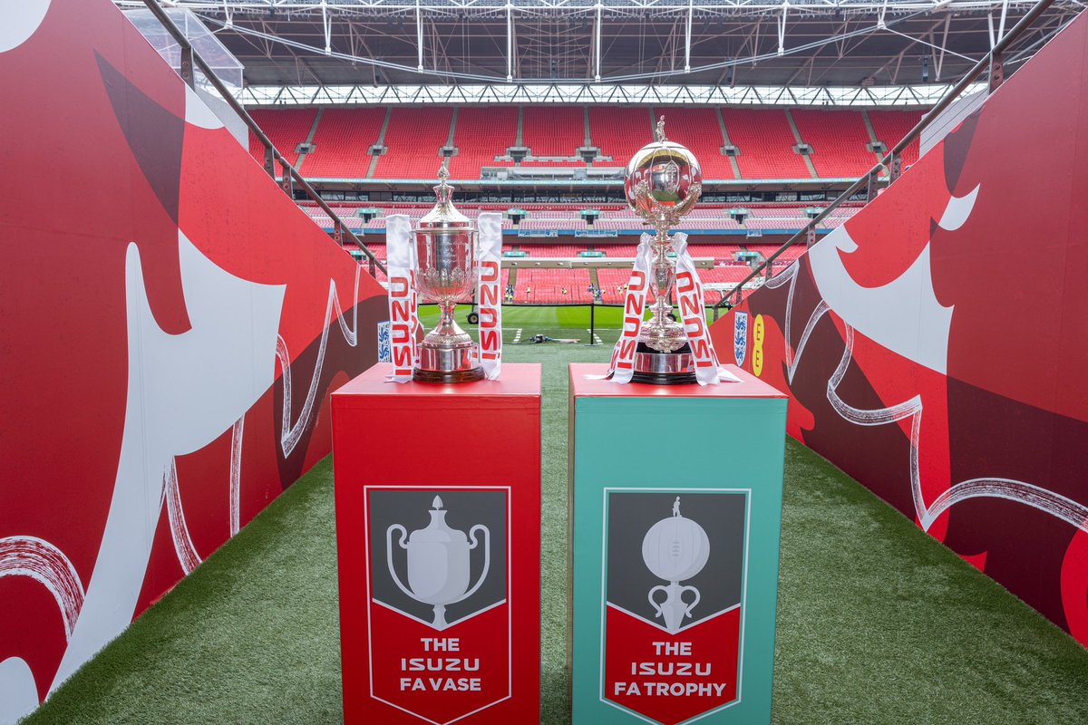 Our guide to all this weekend's football in London is now available.

Matches in the Premier League and WSL top the bill and it's also Non-League Finals Day at Wembley.

There are several other cup finals and play-offs too.

Find out what's on and where:
tlfg.uk/2025/05/tlfg-6…