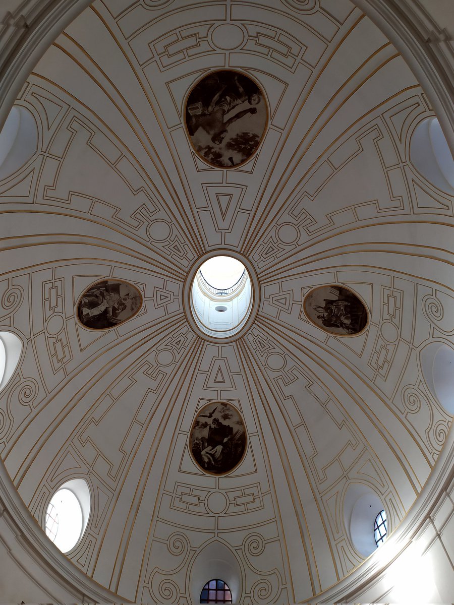 Buenas tardes, cuatro cúpulas barrocas, agustinas, San Ignacio en el Hospital de Antezana, Santas Formas y bernardas.. #experiencias Alcalá de Henares #AlcaláEnamora #visitasguiadas 👉 <a href="/AlcalaTurismoY_/">Alcalá Turismo Y más</a> #España  #Spain