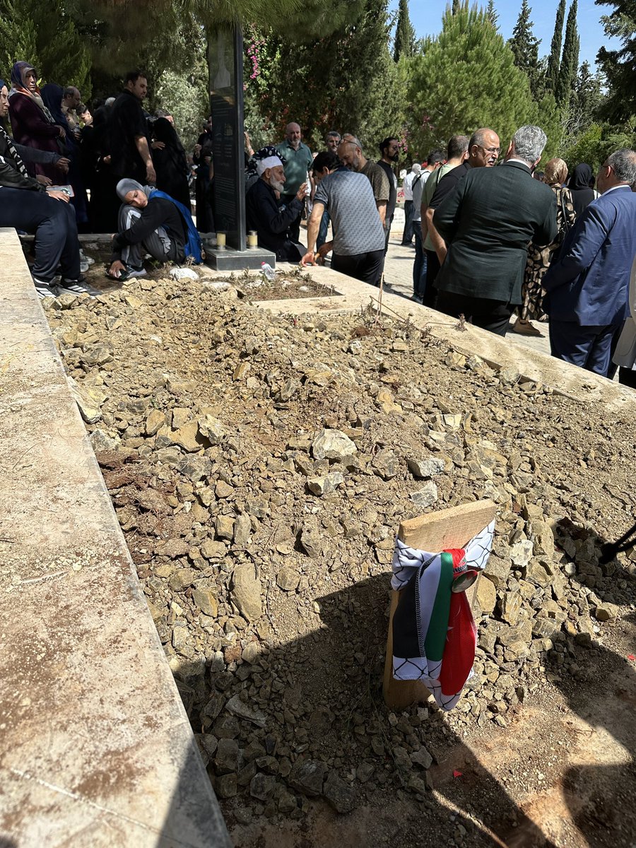 Kardeşimiz Çiğdem Topçuoğlu’nu Rabbimize yolculadık. 
Hepimizin başı sağolsun. Mekanı Cennet olsun