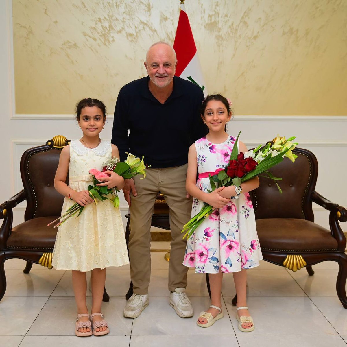 Welcome to Baghdad ✔️ 

Our new Australian head coach Graham Arnold has arrived in the Iraqi capital! 🛬