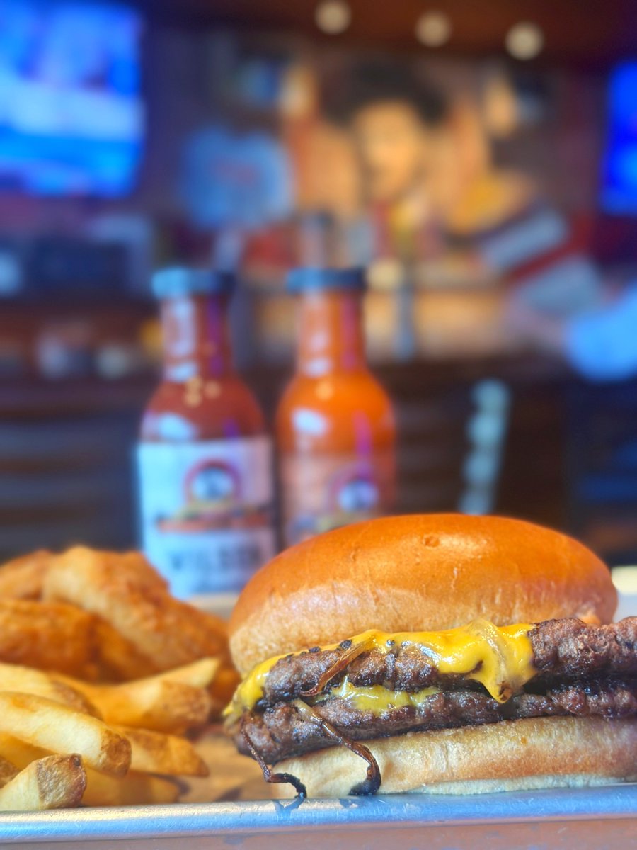 JohnnysTaverns's tweet photo. Have you had our Smashburger yet? 

This new addition to our menu is a hearty ½ lb double-stacked burger, smashed thin and crispy with caramelized onions, topped with melted American cheese, and served with our signature Johnny’s fry sauce. It’s an absolute must try! https://t.co/5uFQeeUr1N