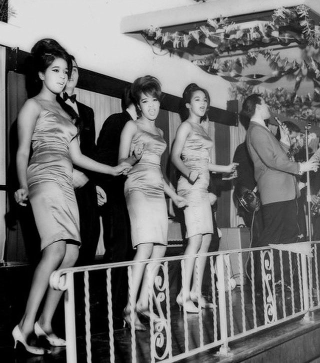 Ronnie &amp; the Ronettes on Clay Cole’s Twisterama Tour!