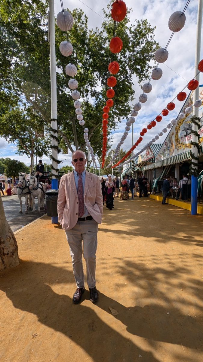 disasodo's tweet image. At the Feria