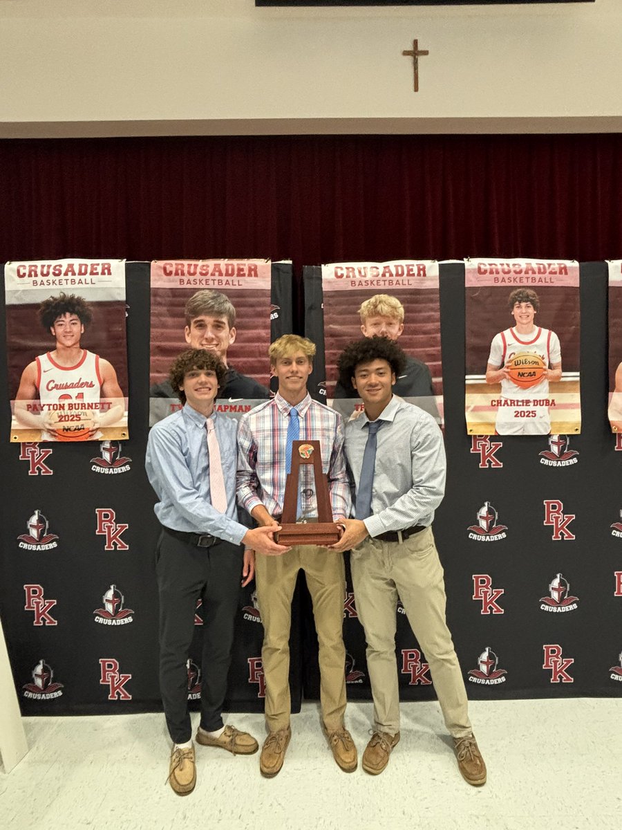 Payton Burnett 🇺🇸🇵🇭🇬🇾 (@paytonkburnett) on Twitter photo Wouldn’t have wanted to play with anyone else the past 4 years than with these ballers and my friends <a href="/AdamEnoch3/">Adam Enoch</a> <a href="/CharlieDuba/">Charlie Duba</a> Wouldn’t have wanted to play with anyone else the past 4 years than with these ballers and my friends <a href="/AdamEnoch3/">Adam Enoch</a> <a href="/CharlieDuba/">Charlie Duba</a>