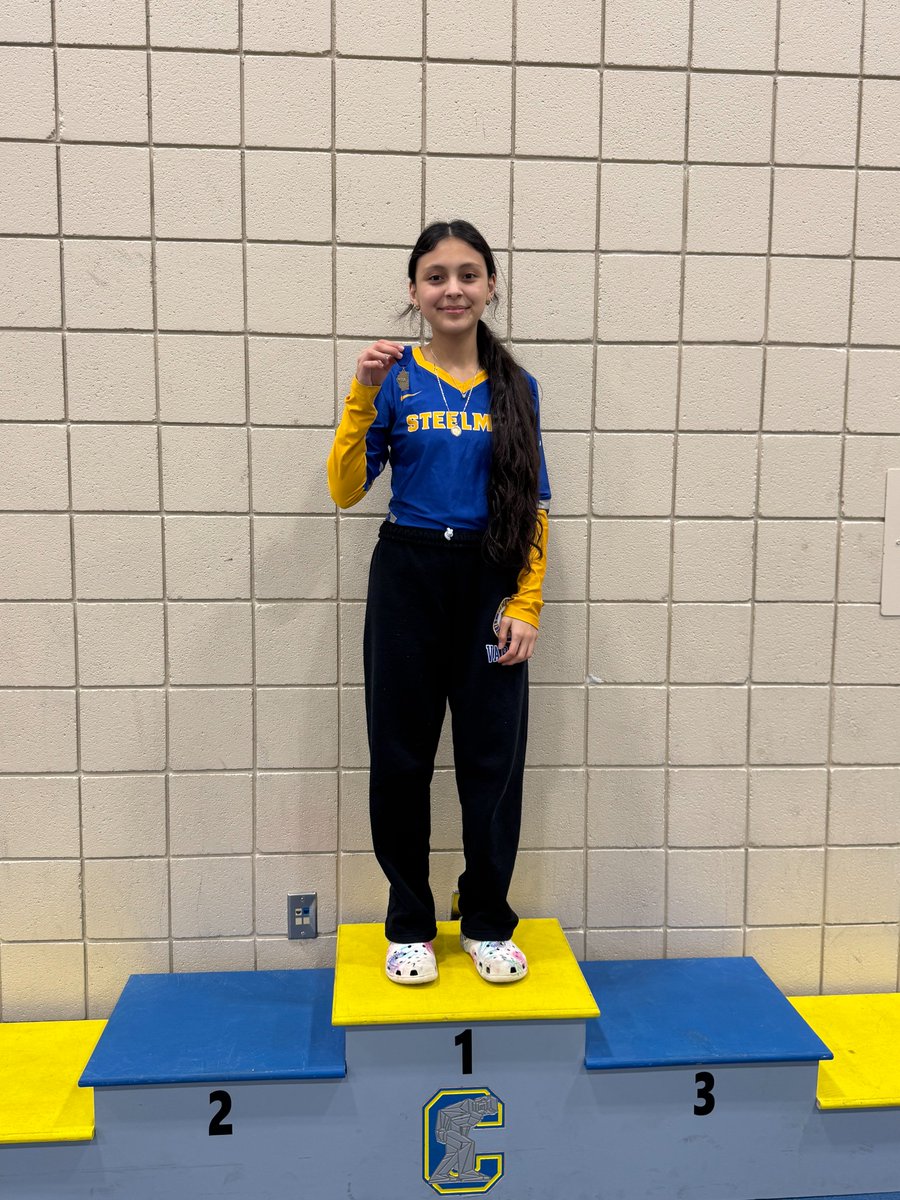 JTHS_204's tweet photo. 🎉HISTORY MADE! Our Steelmen Badminton team dominated at the Sectional Tournament last night, clinching 1st Place overall! Five members of the Steelmen Badminton team have earned their ticket to the IHSA State Finals in Dekalb next weekend.

👏 Please help us cheer on these incredible student-athletes:

🏆 1st Place Singles – Sarai Contreras
🏆 1st Place Doubles – Ana Gudeman & Audrey Rodriguez
🥈 2nd Place Doubles – Ja’Mya Chestnut & Erika Saenz

This marks Joliet Central’s first Team Sectional Championship since 1990 — an unforgettable achievement for these athletes and Coach Luangsomkham!  Let’s show our support and pride — Go Steelmen! @JolietCentralAD  #SteelmenPride #IHSAStateBound #JolietCentralBadminton #MakingHistory