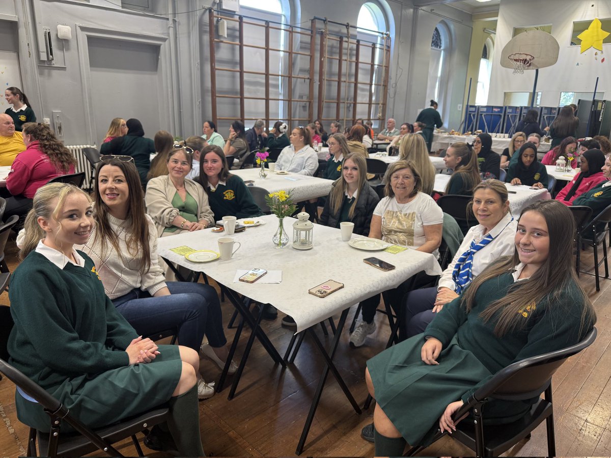 Our TYs held their “Hero Day” on Wednesday to celebrate those in their lives who they look up to and appreciate. They shared wonderful stories and memories with loved ones. At Hero Day, the TYs spoke about their heroes and presented them with a beautifully decorated 'Hero Heart'!