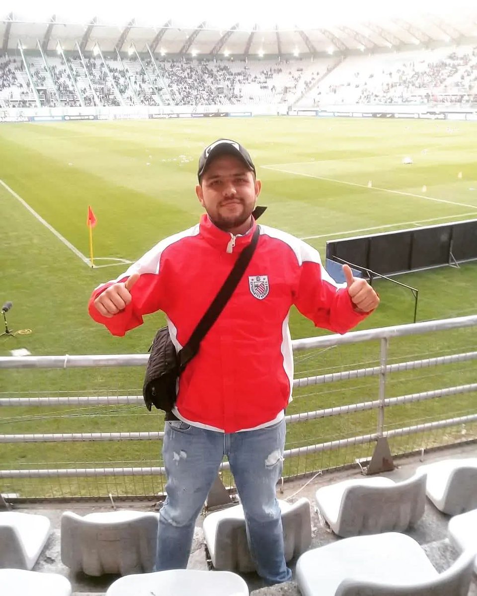 Hoy hace 7 años después de un viaje de 4 días desde Andahuaylas 🇵🇪, más de 4000km en Avion y bus, llegaba a Temuco 🇨🇱 para alentar y ver durante 90min a @estudiantesdemeridafc 🇦🇹

Un sentimiento, no traten de entenderlo ❤️